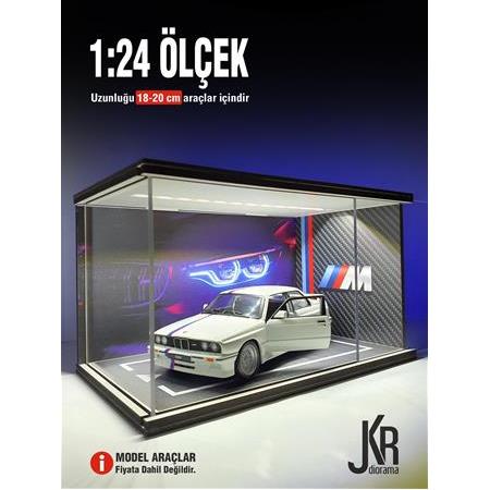 BMW M Serisi V1 Diecast Led Işıklı Akrilik Korumalı Stand/Diorama 1:24 ÖLÇEK